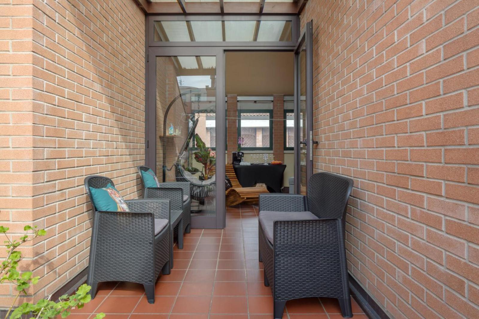 Casa Louise - Appartamento Don Bedetti Bologna Bagian luar foto