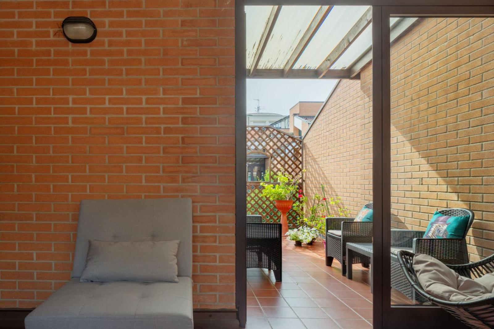 Casa Louise - Appartamento Don Bedetti Bologna Bagian luar foto